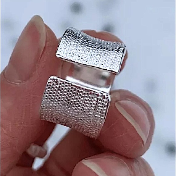 STERLING SILVER PLATED IRREGULAR TEXTURE RING - Picture 10 of 11